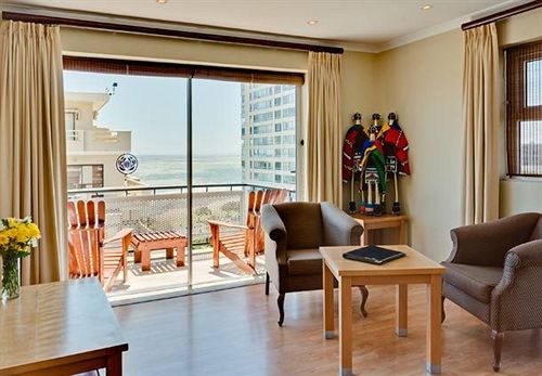 Protea Hotel Sea Point 17