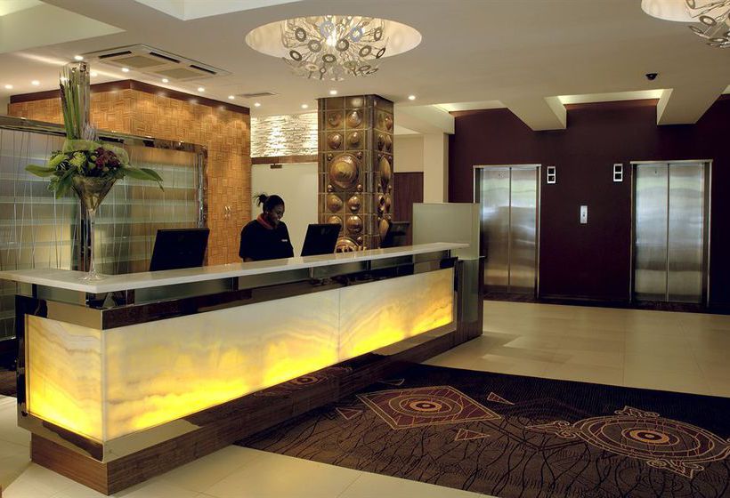 The Townhouse Hotel & Conference Centre 9
