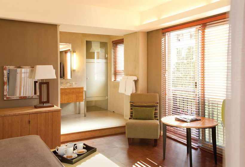 Hollow On The Square Cape Town City Hotel 3