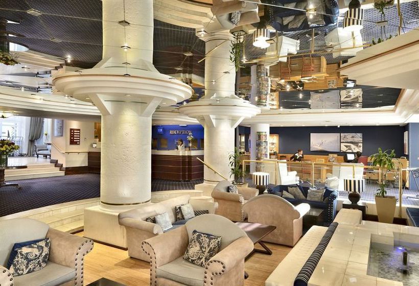 Hotel The Peninsula All Suite