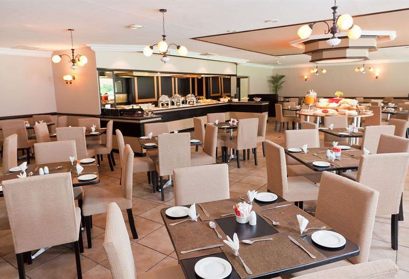 Oudtshoorn Inn Hotel and Conference Centre 1