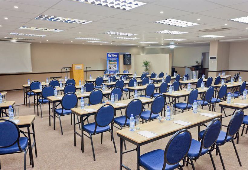 Oudtshoorn Inn Hotel and Conference Centre 11