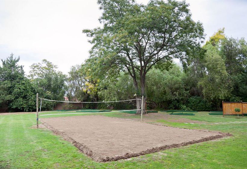 Oudtshoorn Inn Hotel and Conference Centre 2