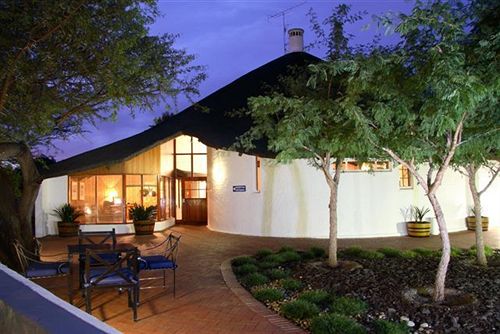 Protea Hotel Oudtshoorn Riempie Estate 11
