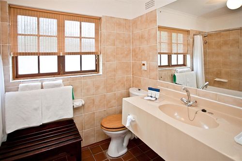 Protea Hotel Oudtshoorn Riempie Estate 16