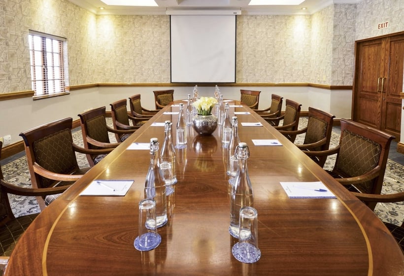 Protea Hotel by Marriott Johannesburg Balalaika Sandton 14