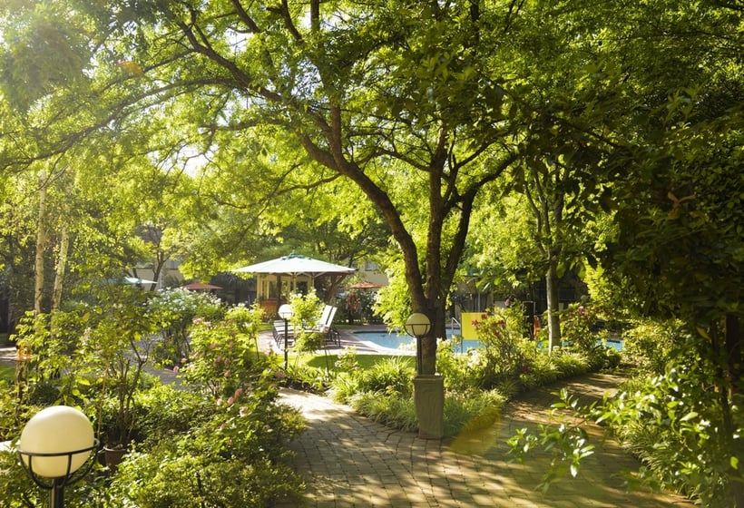 Protea Hotel by Marriott Johannesburg Balalaika Sandton 19