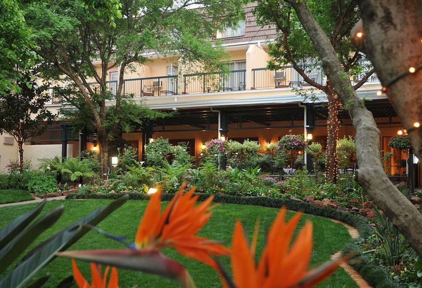 Protea Hotel by Marriott Johannesburg Balalaika Sandton 9