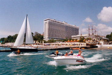 Hotel Zhemchuzhina 4