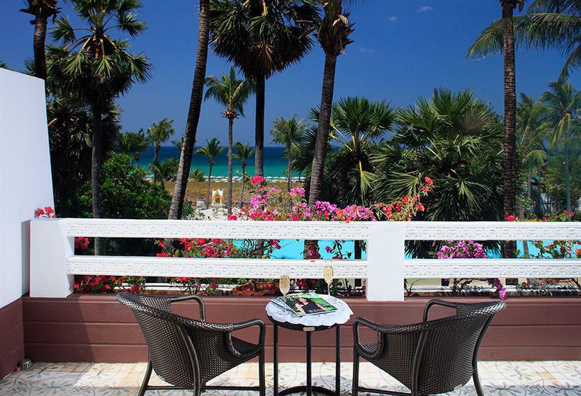 Thavorn Palm Beach Resort 3