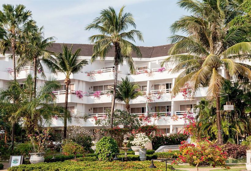 Thavorn Palm Beach Resort 7