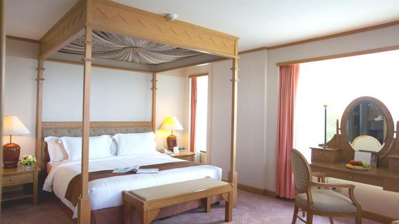 Resort The Riverie by Katathani 4