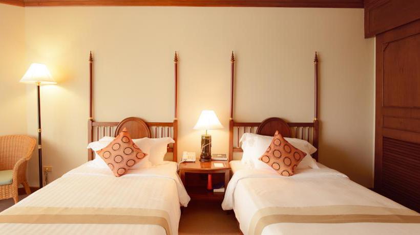 Resort The Riverie by Katathani 7