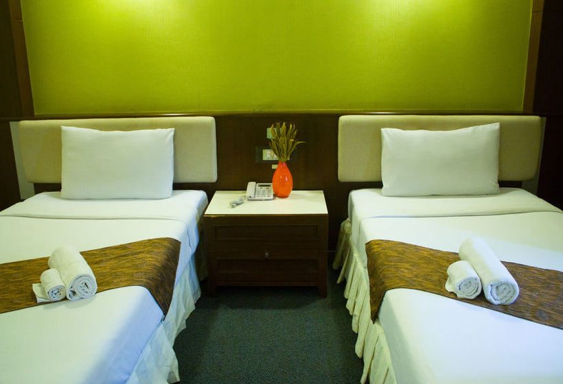 New Holiday Hotel 16