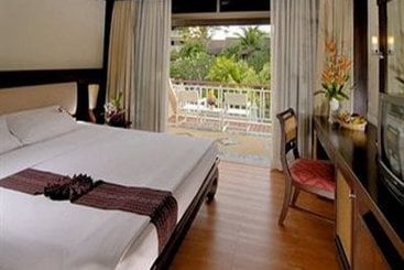 Thara Patong Beach Resort 3