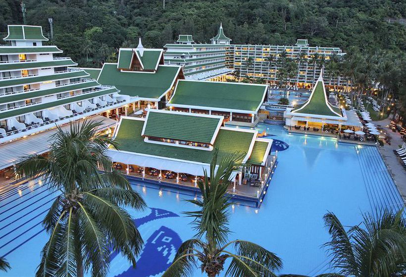 Le Meridien Phuket Beach Resort Karon Beach