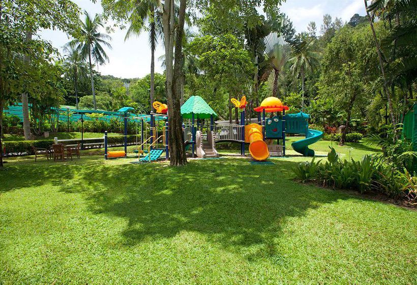 Le Meridien Phuket Beach Resort 13