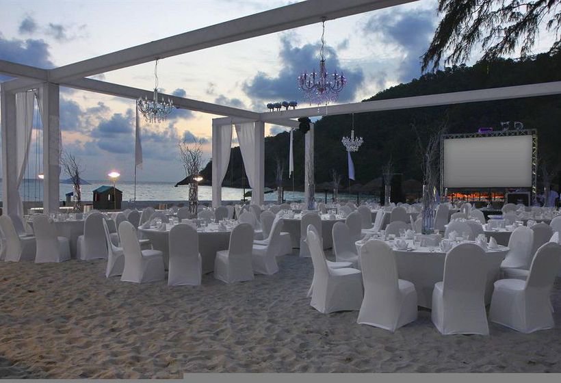 Le Meridien Phuket Beach Resort 15