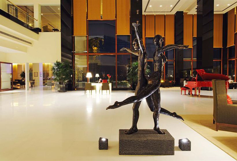 Hotel The Oberoi Mumbai 9