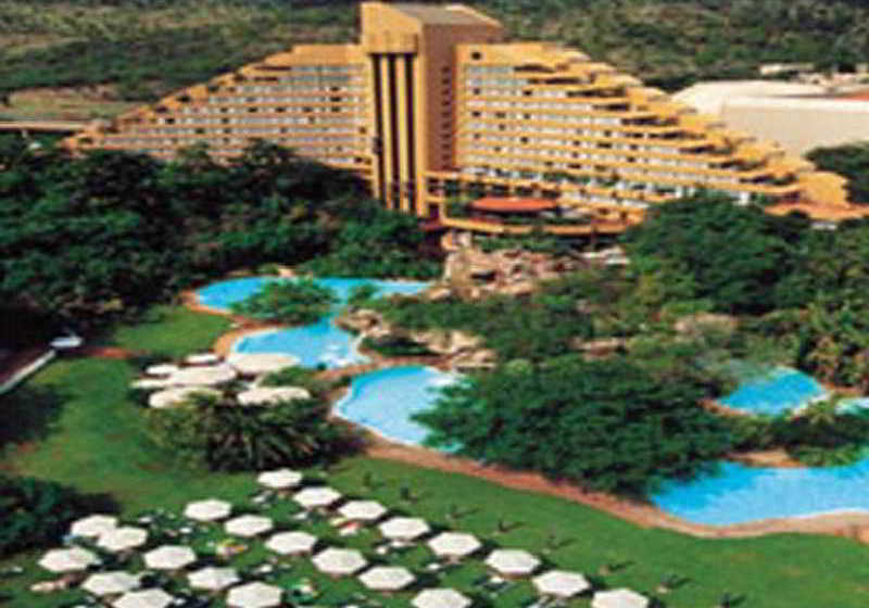 Hotel Sun City Cascades 1