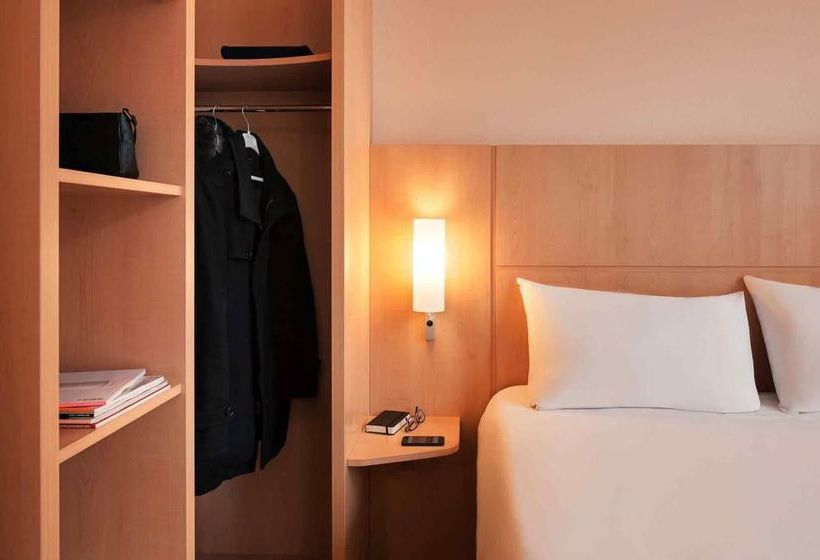 Hotel Ibis Nuernberg Altstadt 7