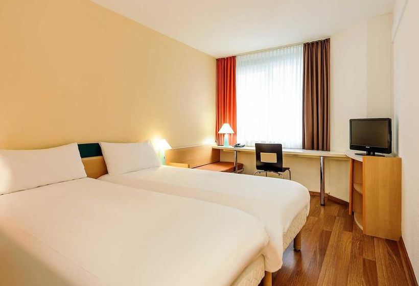 Novum Hotel Wiesbaden City 8