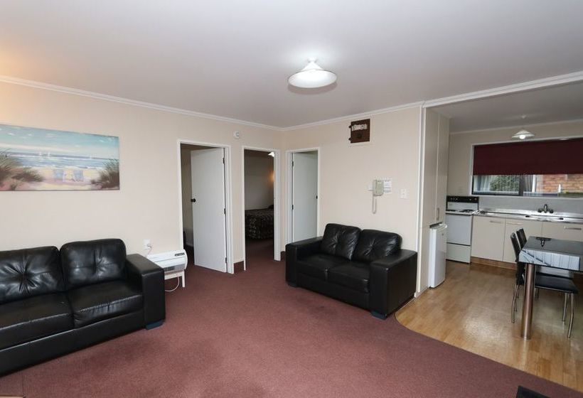 Hotel Commodore Motor Lodge 12