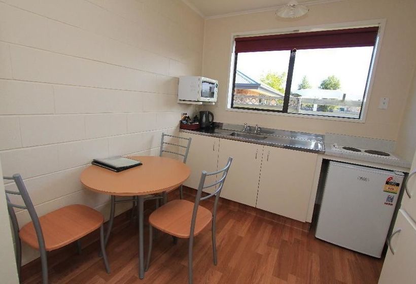 Hotel Commodore Motor Lodge 7