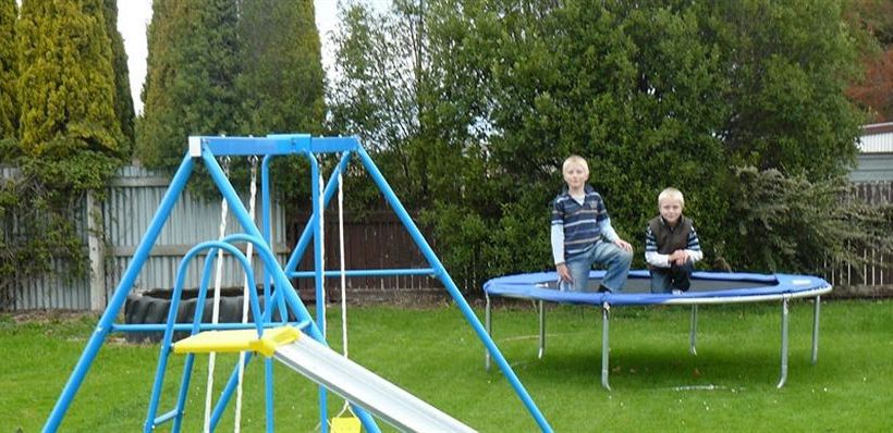 Best Western Colonial Lodge Motel 2