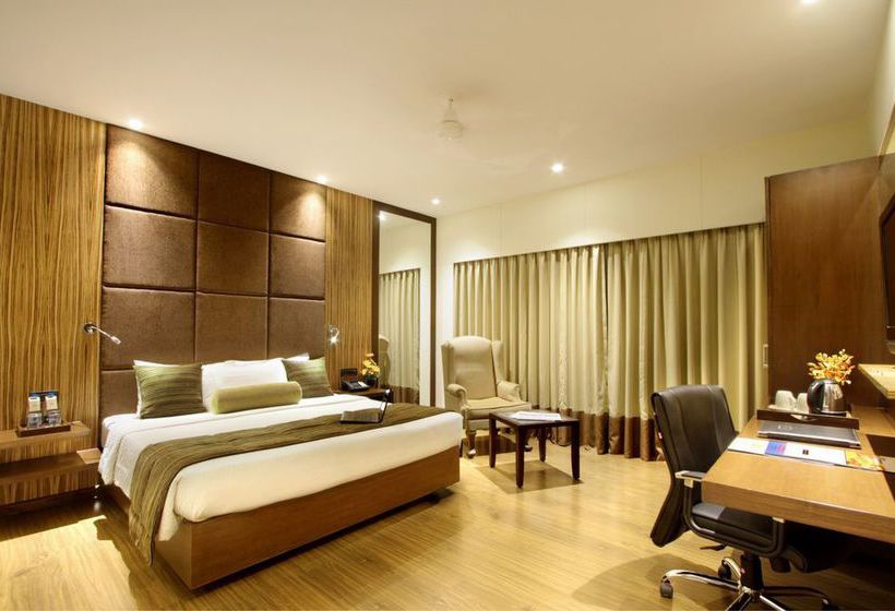 Hotel Express Towers 12