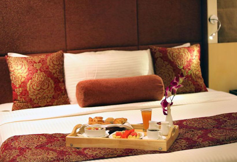 Hotel Express Towers 17