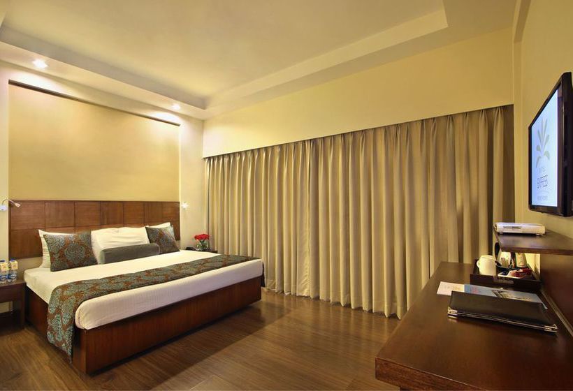 Hotel Express Towers 19