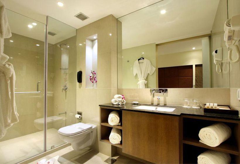 Hotel Express Towers 6