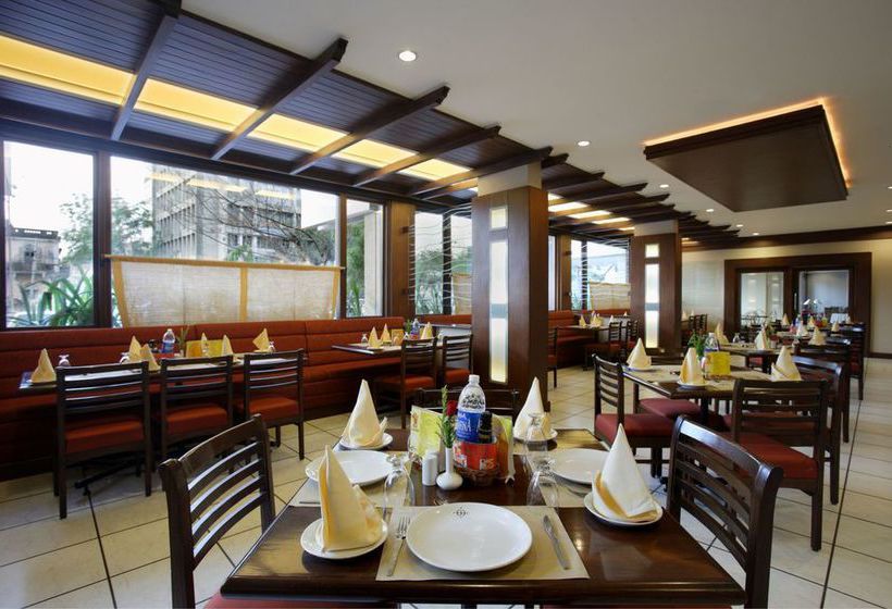 Hotel Express Towers 9