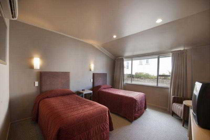 Heartland Fox Glacier Resort 19