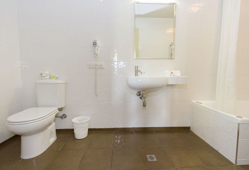 Heartland Fox Glacier Resort 9