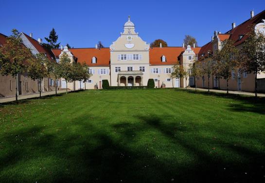 Hotel Jagdschloss Kranichstein 14