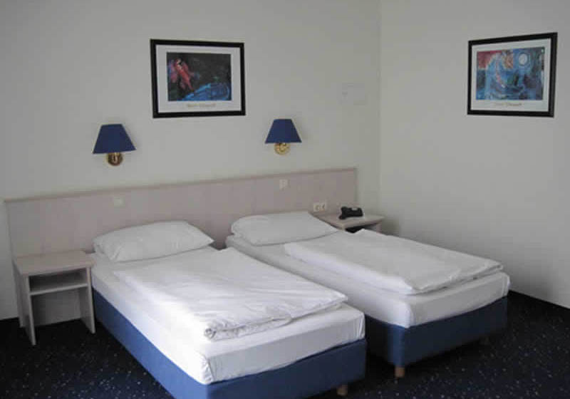 Air Hotel Wartburg 5