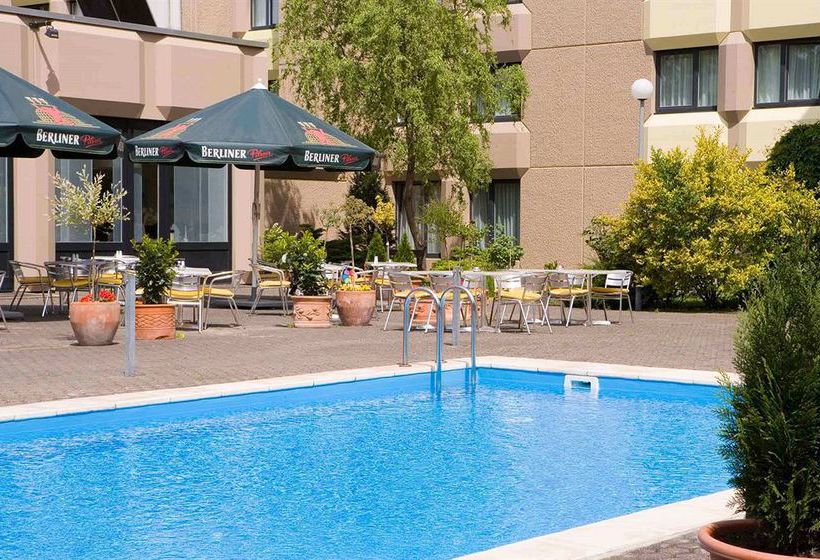 Mercure Airport Hotel Berlin Tegel 2