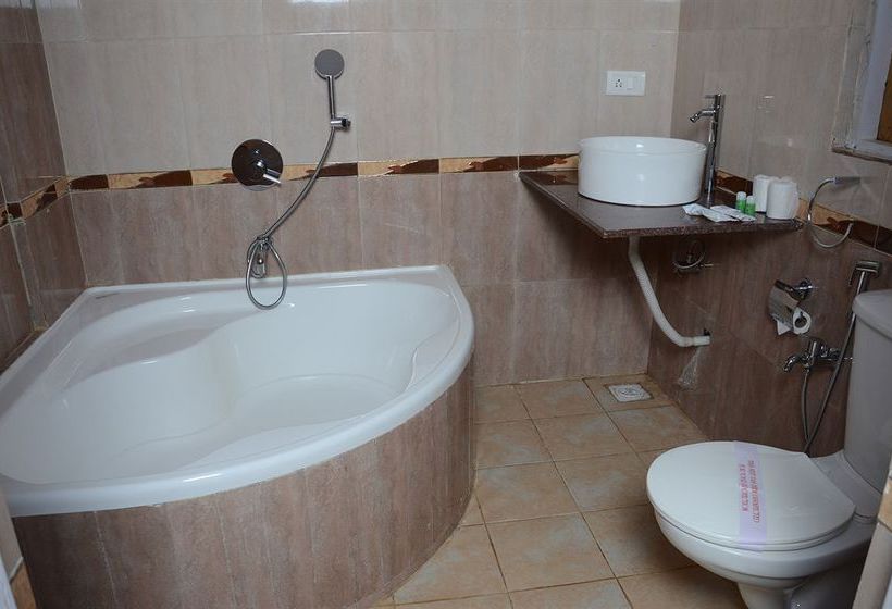 Paradise Village Beach Resort 6