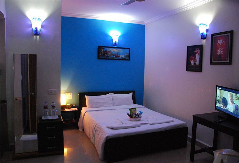 Paradise Village Beach Resort 9