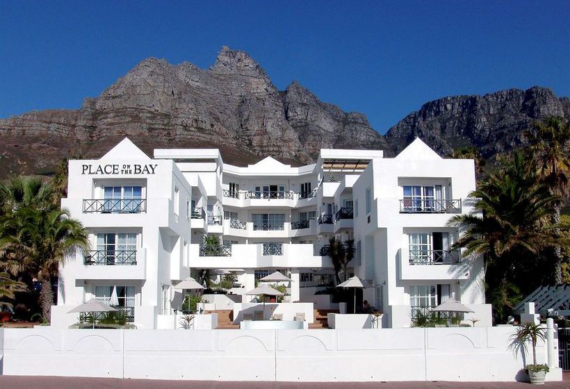 Hotel The Place On The Bay