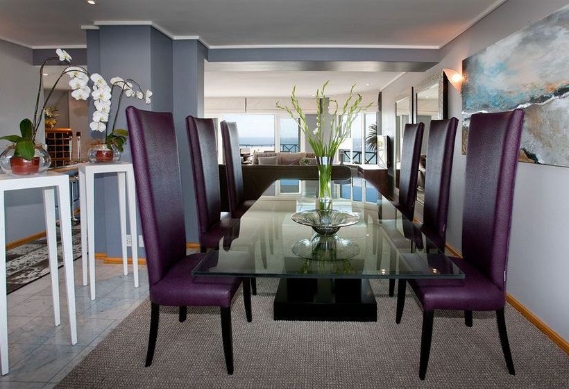 Hotel The Place On The Bay 4