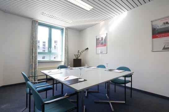 InterCityHotel Augsburg 20