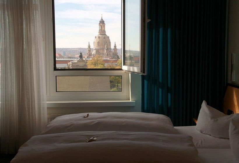 Hotel Am Terrassenufer 8