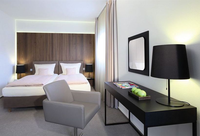 Lindner Hotel Airport 3