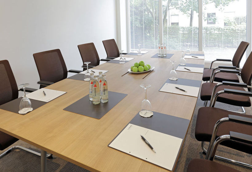 Lindner Hotel Airport 9