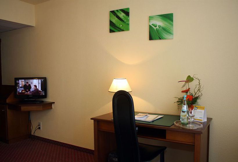 Quality Hotel Dresden West 7