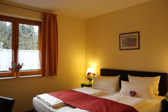 Landhotel Dresden 18