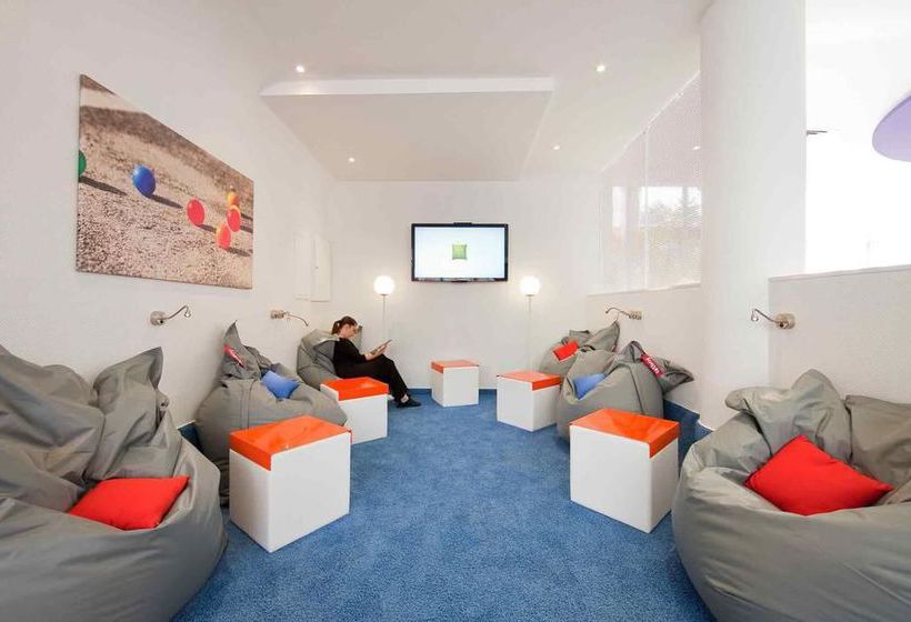 Ibis Styles Hotel Aachen City 3